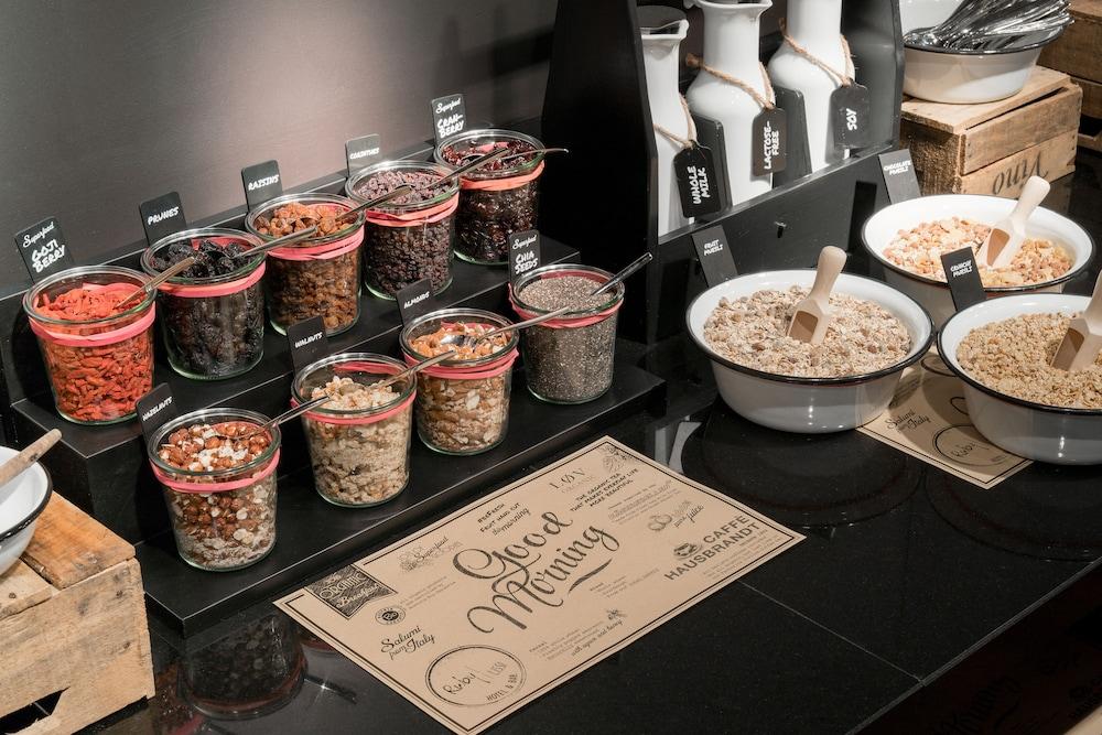 Ruby Coco Hotel Dusseldorf Ngoại thất bức ảnh