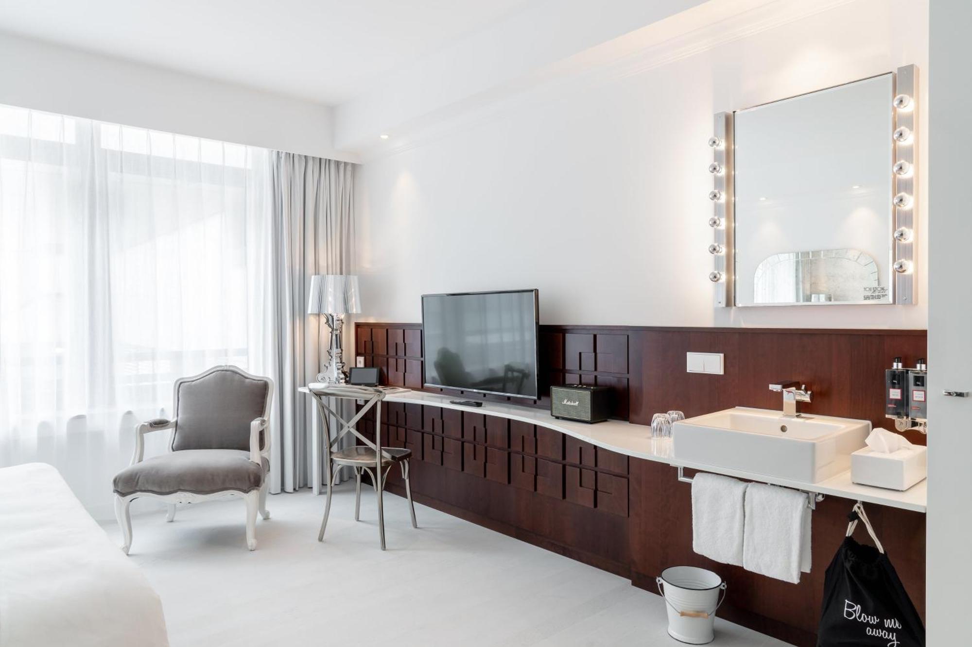 Ruby Coco Hotel Dusseldorf Ngoại thất bức ảnh
